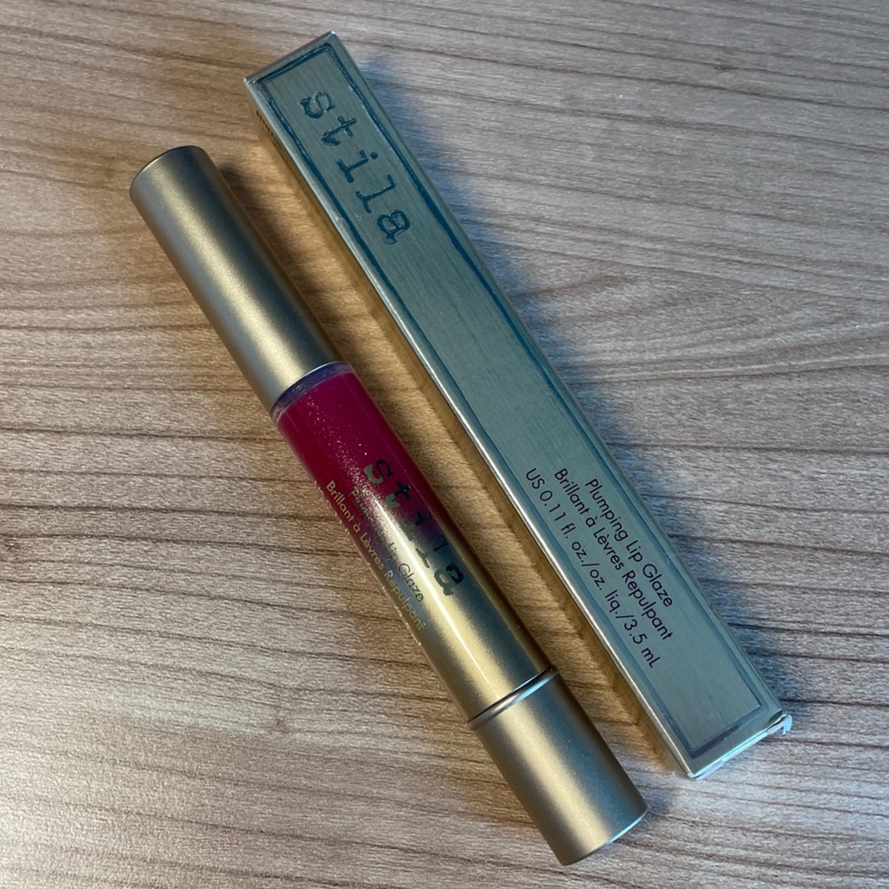 ⭐️Host Pick⭐️ $7 Bundle Sale 🌈 Stila Plumping High-Shine Lip Glaze in Amor